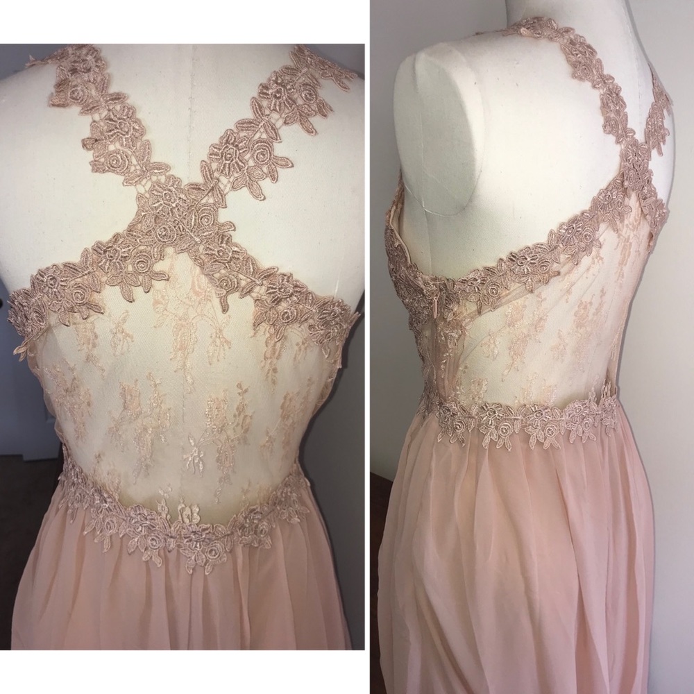 🆕 Fashion Nova Taupe L Maxi Dress w/ tags! - Picture 4 of 9